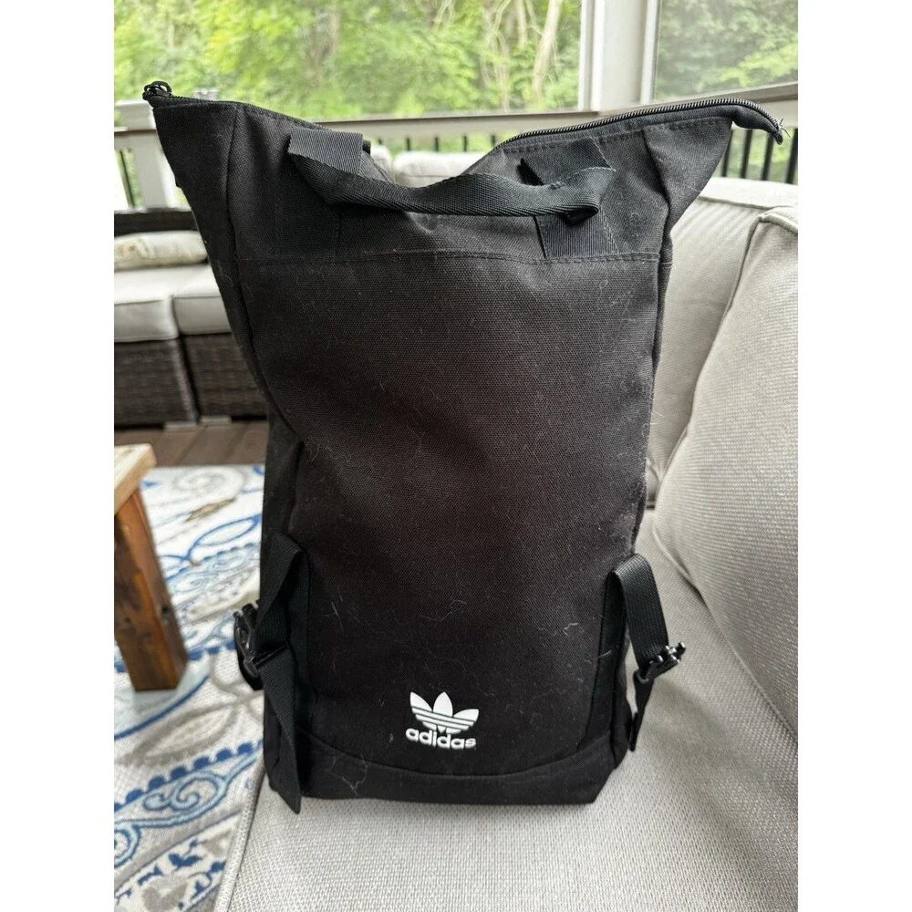 Adidas Original Zip Top Backpack In black